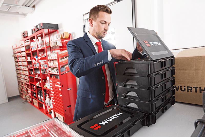 Every container for tools and packaging material should be as well thought-out and constructed: the multi-functional ORSY® system case was recently distinguished with the renowned Red Dot Design Award 2017 and the iF Design Award 2017. The system case, made of scratch-resistant and durable plastic, can be custom outfitted with various foam inserts or system boxes. It is available in different sizes and heights.